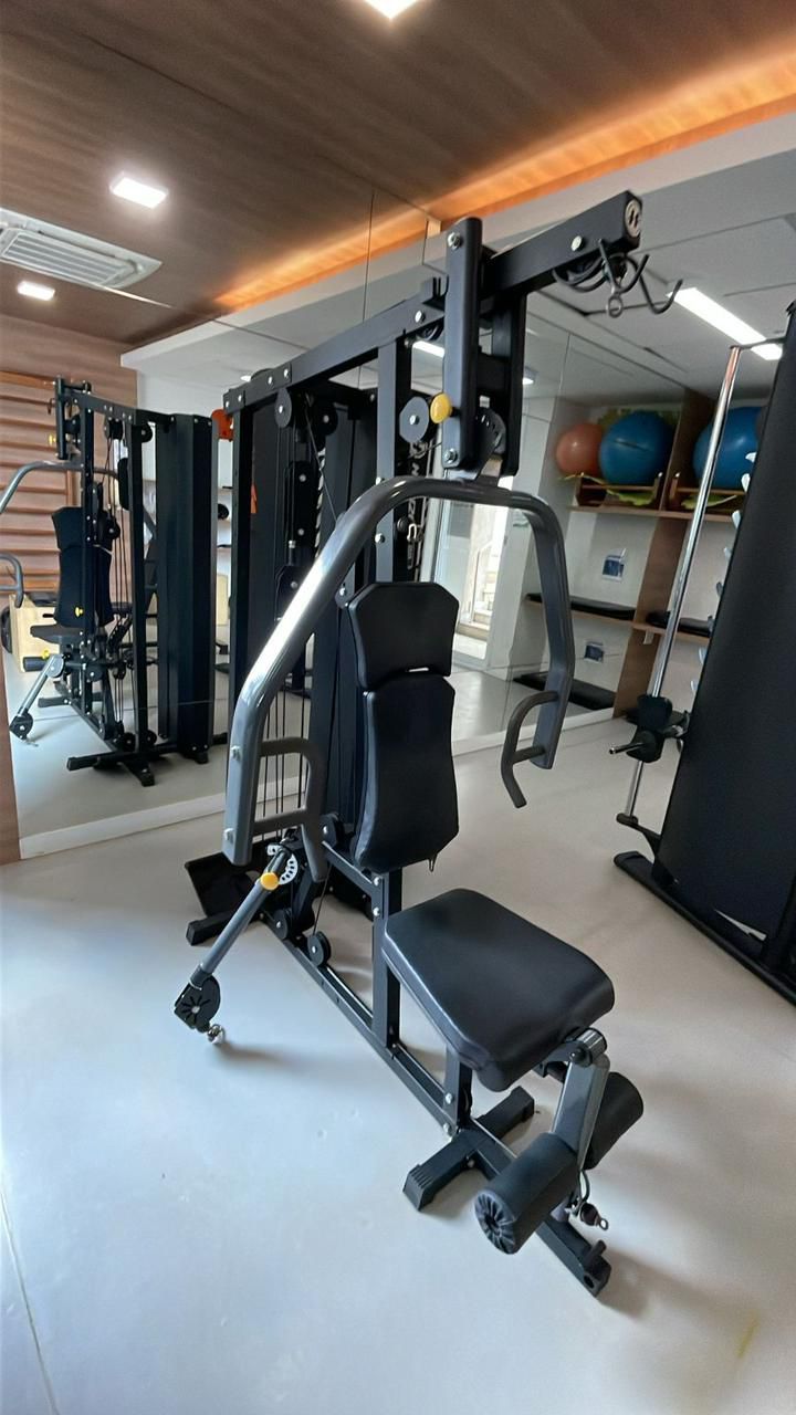 Equipamento seminovo de musculação com garantia